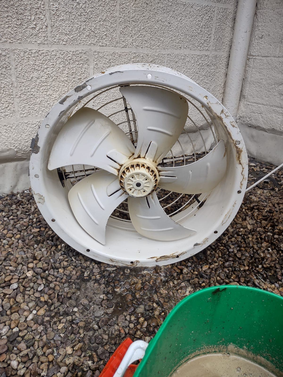 Kitchen Extractor Fan Cleaning, Extraction Hood Cleaning and Canopy