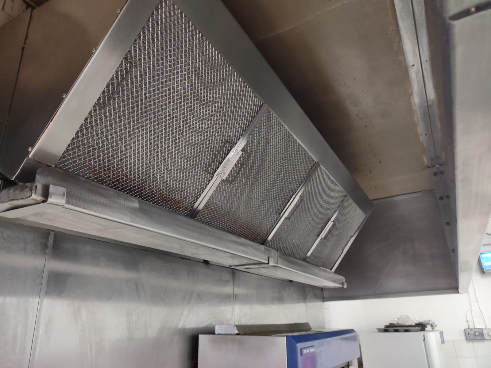 Commercial Extractor Fan Cleaning, Kitchen Extraction Cleaning and Canopy Cleaning Tees Valley